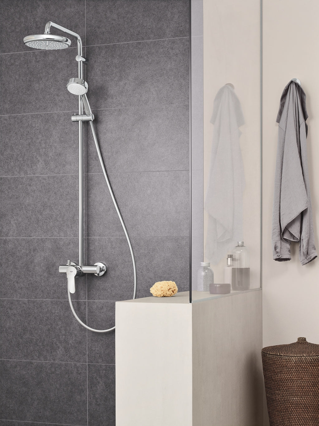 Grohe Tempesta Cosmopolitan 210 Shower System Single Lever Mixer Art. 26224001